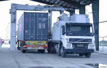 محدودیت تردد در گمرک مرزی سرو به دلیل خرابی ایکس‌ری کامیونی در گمرک اسندره ترکیه