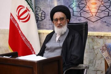 کارگزاران نظام جمهوری اسلامی باید حرف و عملشان یکی باشد