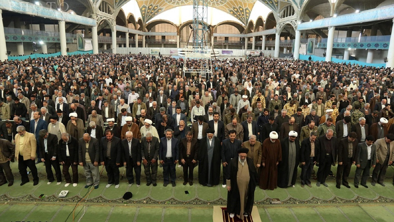 امام جمعه اصفهان: عملیات «وعده صادق»، صحنه جنگ را تغییر داد