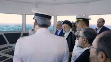 بازدید رئیس جمهور از سامانه شبیه‌ساز پل فرماندهی کشتی در دانشگاه علوم دریایی امام خمینی