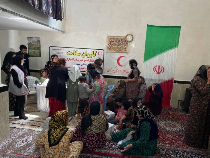 هلال احمر کردستان به مناطق محروم کامیاران و سقز خدمات درمانی رایگان ارائه کرد