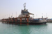 آب‌اندازی همزمان چهار فروند شناور در بندرشهید رجایی/ 2 نگله به مقصد بوشهر بارگیری شد