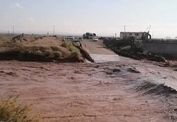 مسیر شهر "شامکان" ششتمد خراسان رضوی بازگشایی شد+ فیلم