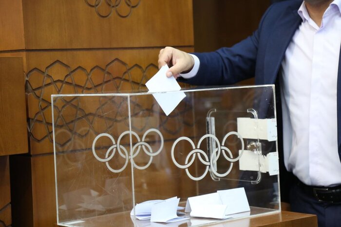 حال بد سهمخواهان از تصمیم درست وزارت ورزش؛ دوران «عابربانک» به پایان رسید