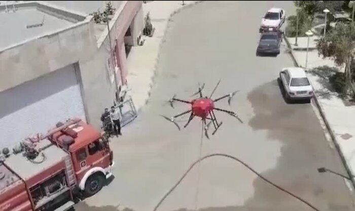اولین پهپاد آتش‌نشان کشور در شیراز با موفقیت تست شد
