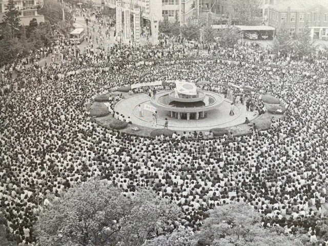 از سالگرد هستهای شدن هند تا قیام خونین گوانگجو