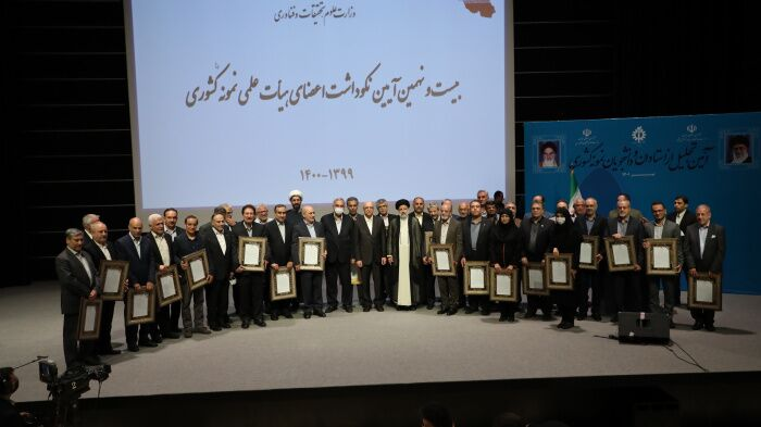 آیتالله رئیسی؛ رییسجمهوری که دانشگاه را اتاق فکر میدانست و دانشجو را گرامی میداشت