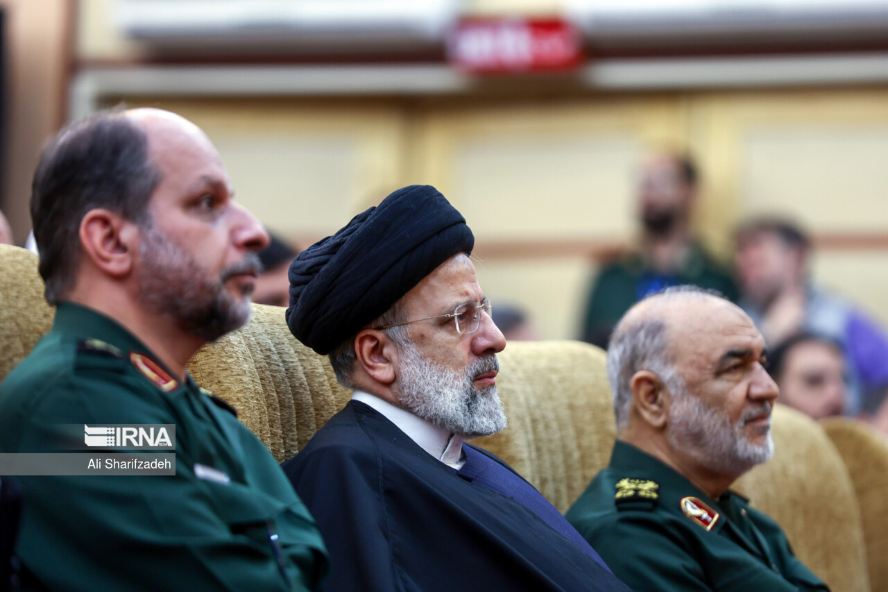 آیتالله رئیسی؛ رییسجمهوری که دانشگاه را اتاق فکر میدانست و دانشجو را گرامی میداشت