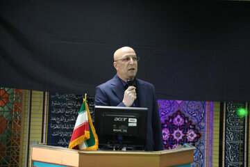 وزیر علوم: خون شهدا تضمین‌کننده اتحاد ملت ایران است