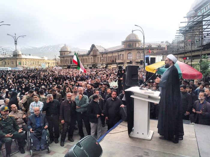 همدانی‌ها سوگوار شهید جمهور