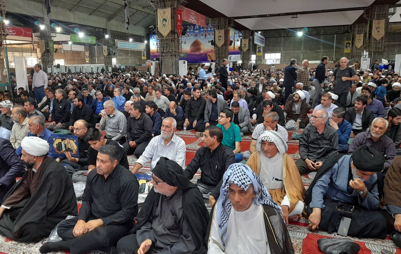 برگزاری مراسم بزرگداشت شهید «آیت الله رییسی» در مصلای اهواز + فیلم برگزاری مراسم بزرگداشت شهید «آیت الله رییسی» در مصلای اهواز + فیلم