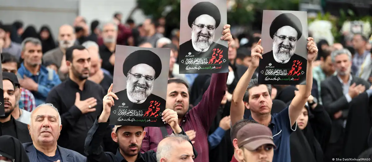 بازتاب خارجی مراسم تشییع پیکرهای شهدا/ وداع دهها هزار ایرانی عزادار با رئیسجمهوری فقید