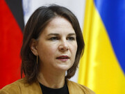 وزیر امور خارجه آلمان در سفر به کی‌یف خواستار حمایت نظامی بیشتر از اوکراین شد
