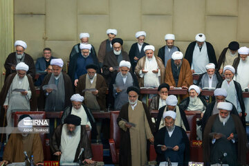 Iran : la cérémonie d'ouverture de la 6e Assemblée des Experts