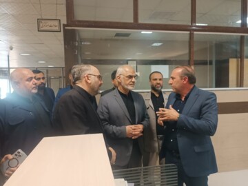 استاندار خوزستان: تخفیف واردات کالا به گمرک خرمشهر پیگیری می‌شود