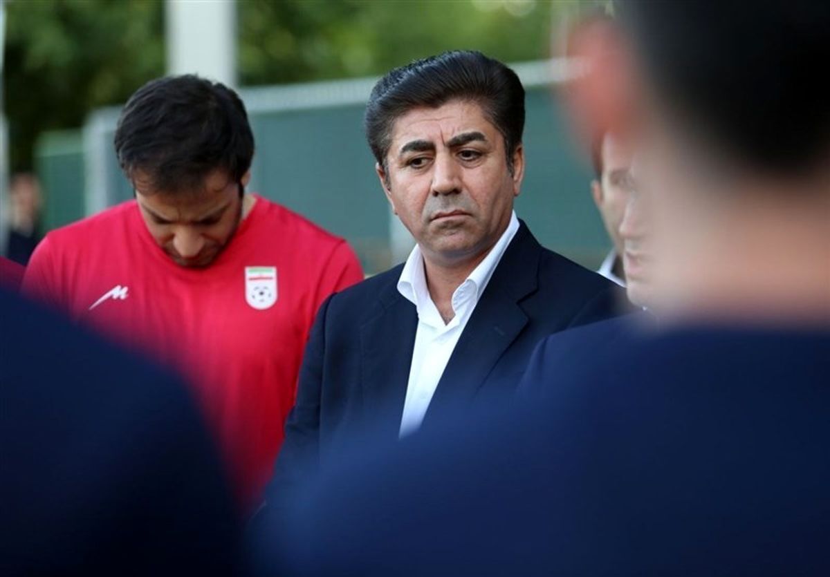 ممبینی: ارزش حق‌پخش فوتبال ایران ۱۵۰ میلیون دلار است/در گذشته به فیفا اطلاعات غلط می‌دادند