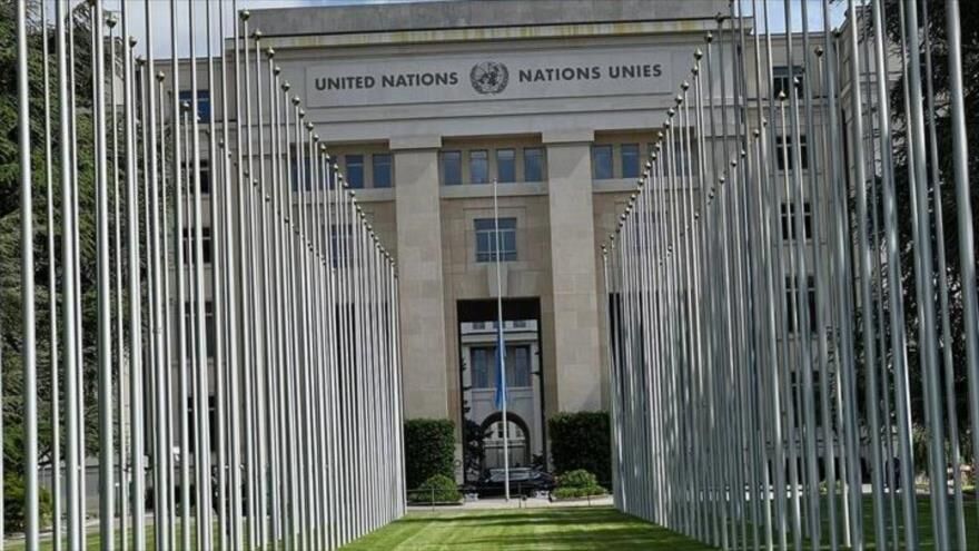 Bandera de ONU ondea a media asta en homenaje al presidente Raisi