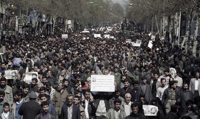 آه از آن رفتگان بی برگشت؛ ۱۰ پرده از وداع باشکوه مردم