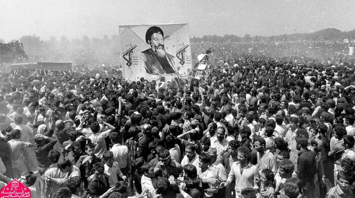 آه از آن رفتگان بی برگشت؛ ۱۰ پرده از وداع باشکوه مردم