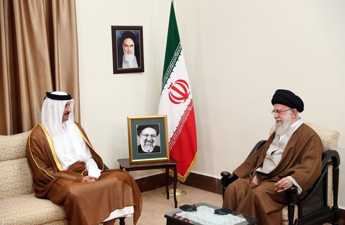 Emir de Catar ofrece condolencias al Líder de Irán por martirio de Raisi