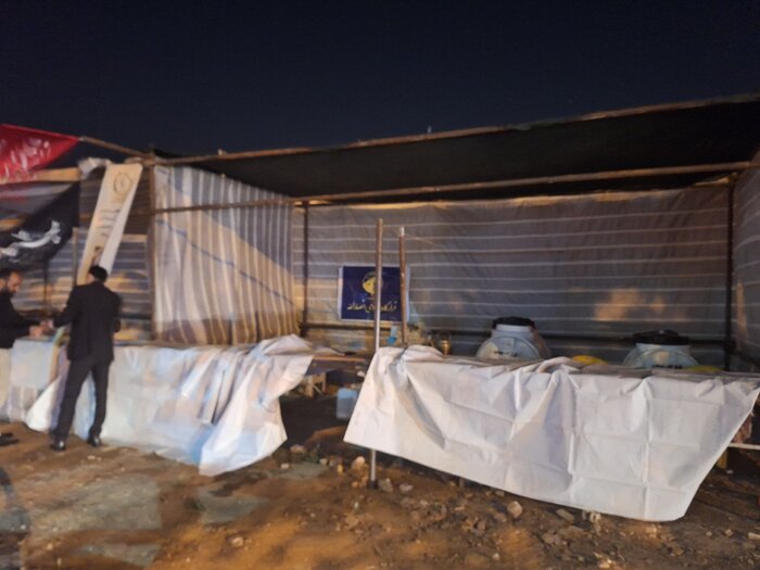 قیام موکبهای خراسان جنوبی برای پذیرایی از شرکت کنندگان در تشییع پیکر شهید جمهور+ فیلم