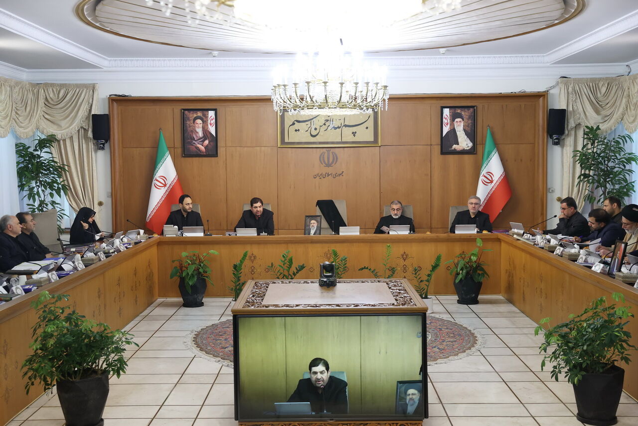 نخستین جلسه هیأت دولت به ریاست سرپرست ریاست جمهور برگزار شد نخستین جلسه هیأت دولت به ریاست سرپرست ریاست جمهور برگزار شد