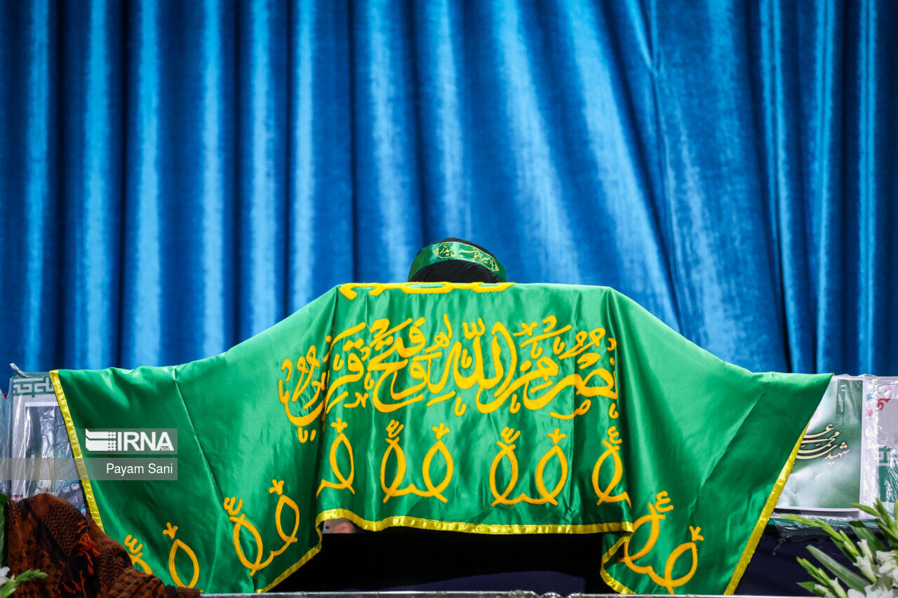 یاران رئیسی در مراسم تشییع «شهید جمهور» حاضر شدند یاران رئیسی در مراسم تشییع «شهید جمهور» حاضر شدند