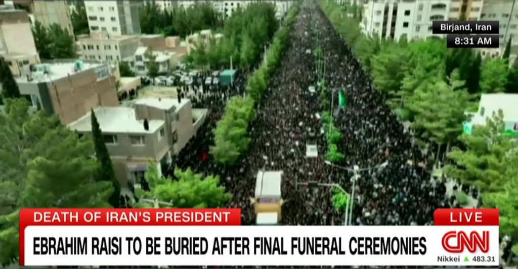 بازتاب مراسم تشییع شهدای خدمت در بیرجند در شبکه خبری سیانان