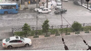 بارش تگرگ شهروندان ارومیه را غافلگیر کرد + فیلم