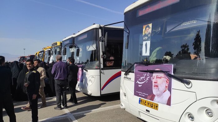۴۰ اتوبوس از مردم سبزوار برای حضور در آیین تشییع شهید خدمت راهی مشهد شدند