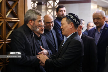 Ceremonia de luto por el martirio del ministro de Asuntos Exteriores de Irán