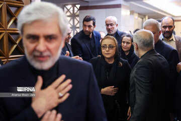 Ceremonia de luto por el martirio del ministro de Asuntos Exteriores de Irán