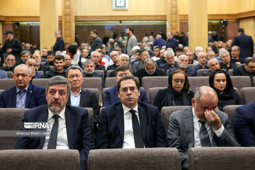 Ceremonia de luto por el martirio del ministro de Asuntos Exteriores de Irán