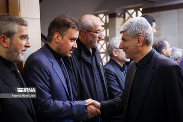 Ceremonia de luto por el martirio del ministro de Asuntos Exteriores de Irán