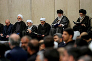 В хосейние им. Имама Хомейни лидер Исламской революции прошла церемония памяти президента Раиси и сопровождавших его лиц