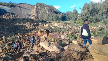 رانش زمین در پاپوآ گینه‌نو بیش از ۳۰۰ نفر را به کام خود فرو برد