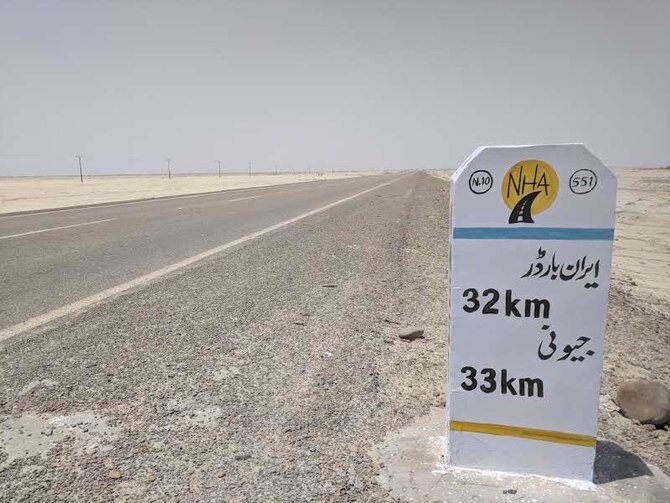 Rimdan-Gabd border crossing to remain open 24/7: Pakistaini envoy