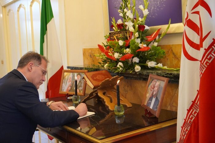 Envoys from 20 countries pay tribute to Martyr Raisi in Italy