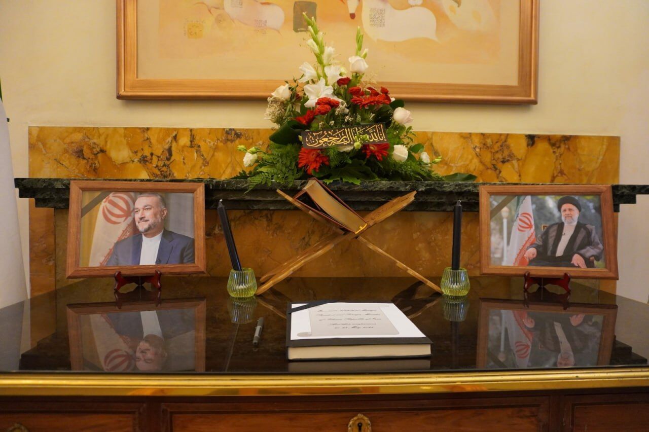 Envoys from 20 countries pay tribute to Martyr Raisi in Italy