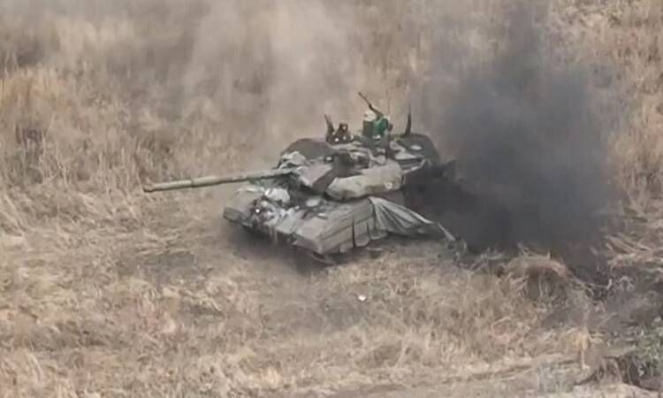 Hezbollah targets Zionist Merkava tank