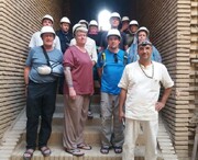 گردشگران خارجی از قنات «قصبه» گناباد بازدید کردند