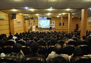 همایش ملی امنیت منابع، حکمت و حکمرانی در دانشگاه آزاد اسلامی سنندج آغاز شد