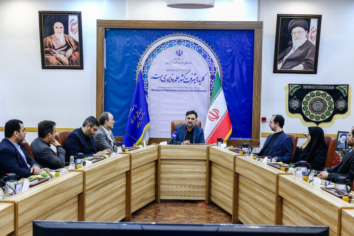 گسترش مرزهای دیپلماسی علم و فناوری ایران با استفاده از ظرفیت رایزنان علمی