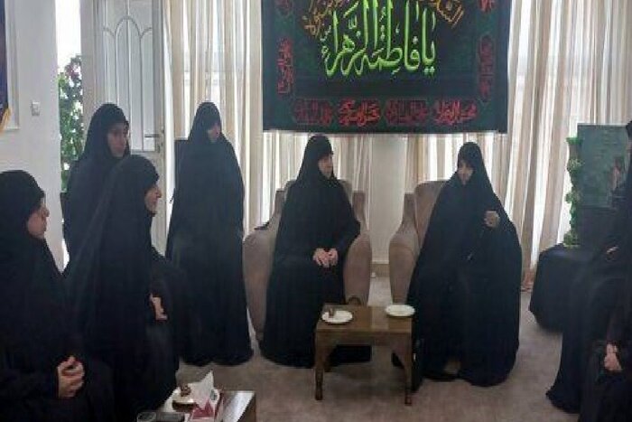 Дочери лидеров «Хезболла» встретились с семьей покойного президента Раиси