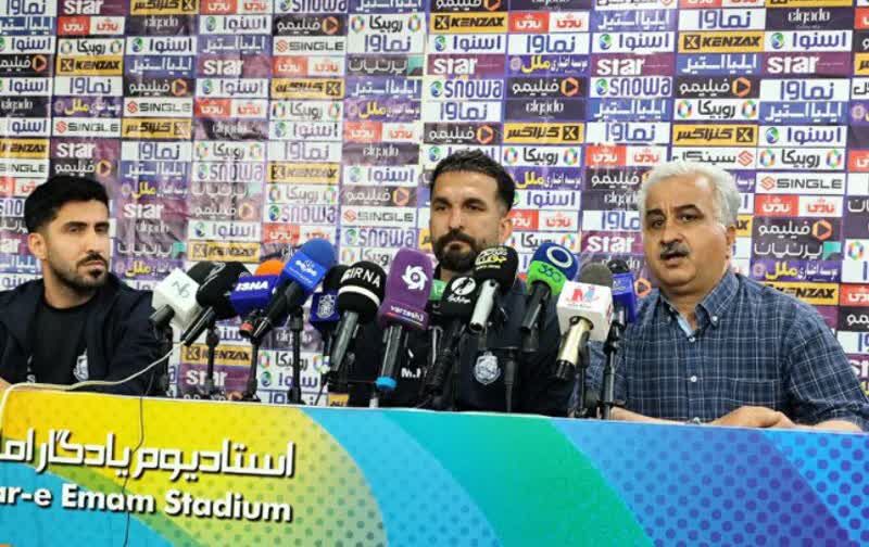 مربی ملوان: از نظر بازیکن در مضیقه هستیم مربی ملوان: از نظر بازیکن در مضیقه هستیم