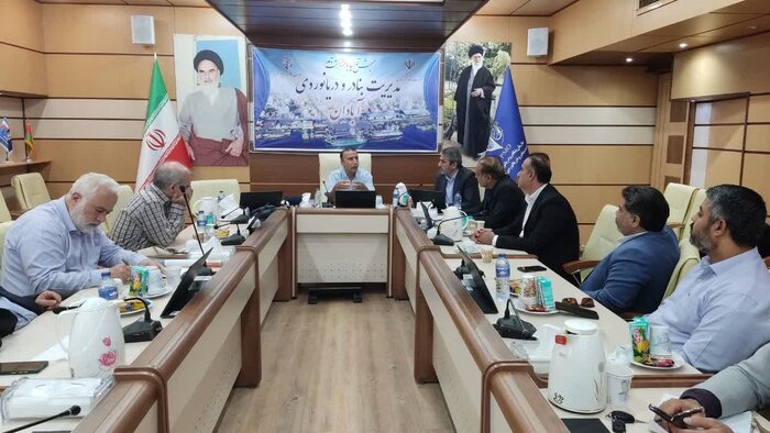 سرازیر شدن آلودگی نفتی به اروند رود باید متوقف شود