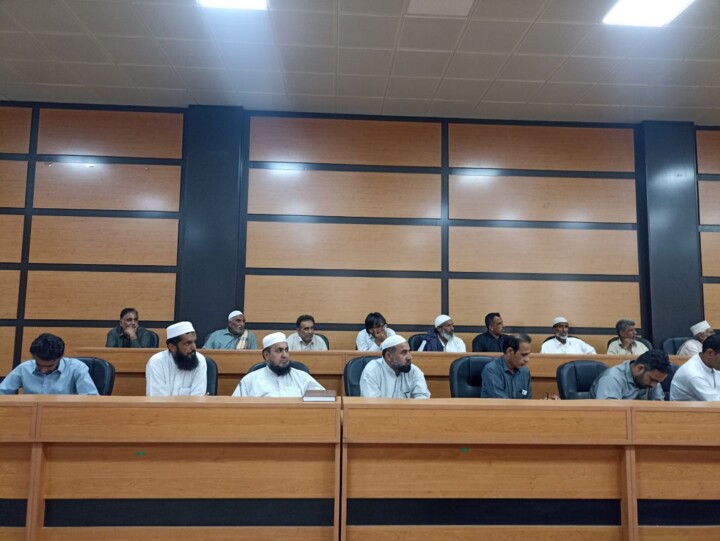 فرماندار: مسوولان چابهار برای خدمت به مردم و کاهش مشکلات جهادی و بسیجی وار ورود کنند