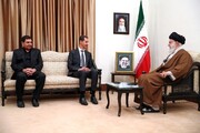 شام کے صدر کی رہبر انقلاب اسلامی سے ملاقات اور گفتگو