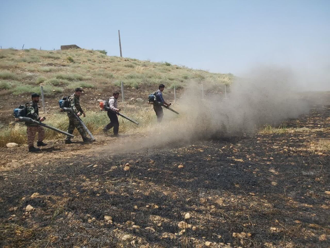 آتش سوزی مراتع در شهرستان اردل مهار شد