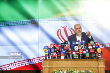 En image l’inscription des candidats à la 14e élection présidentielle iranienne (Photo de : Marzieh Soleimani)